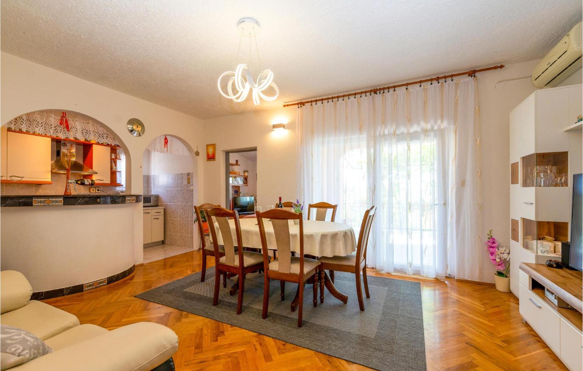 Lovely Apartment In Rovanjska With House Sea View Exteriér fotografie