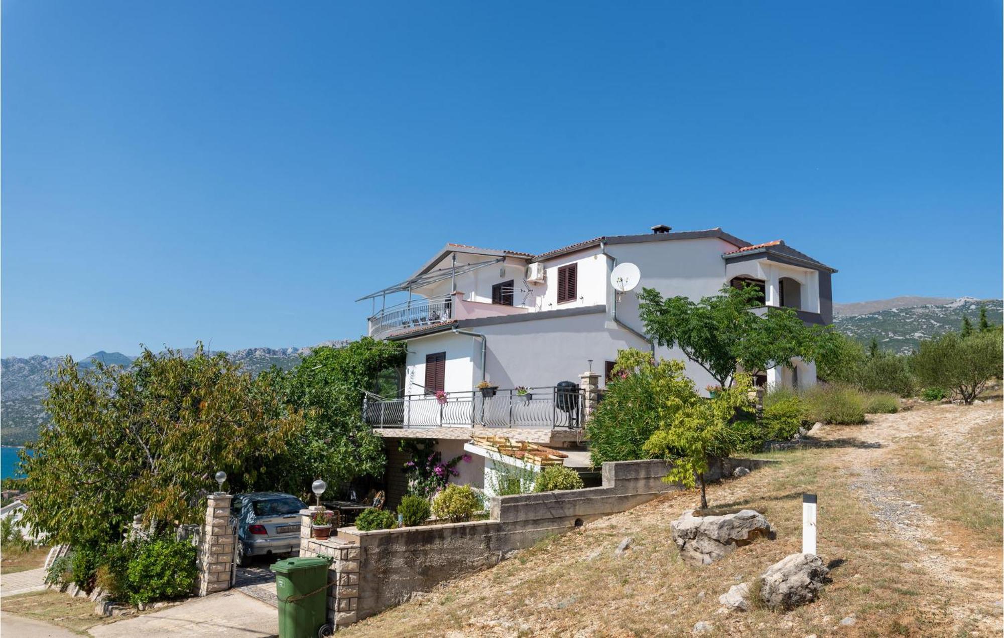 Lovely Apartment In Rovanjska With House Sea View Exteriér fotografie
